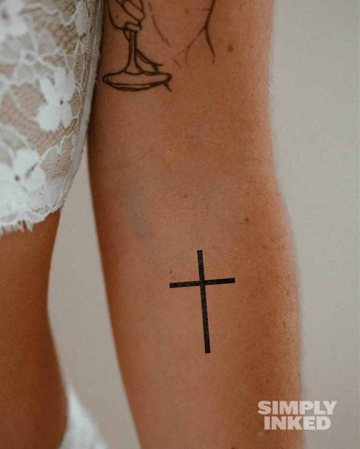 Minimal Cross Tattoo - Semi Permanent